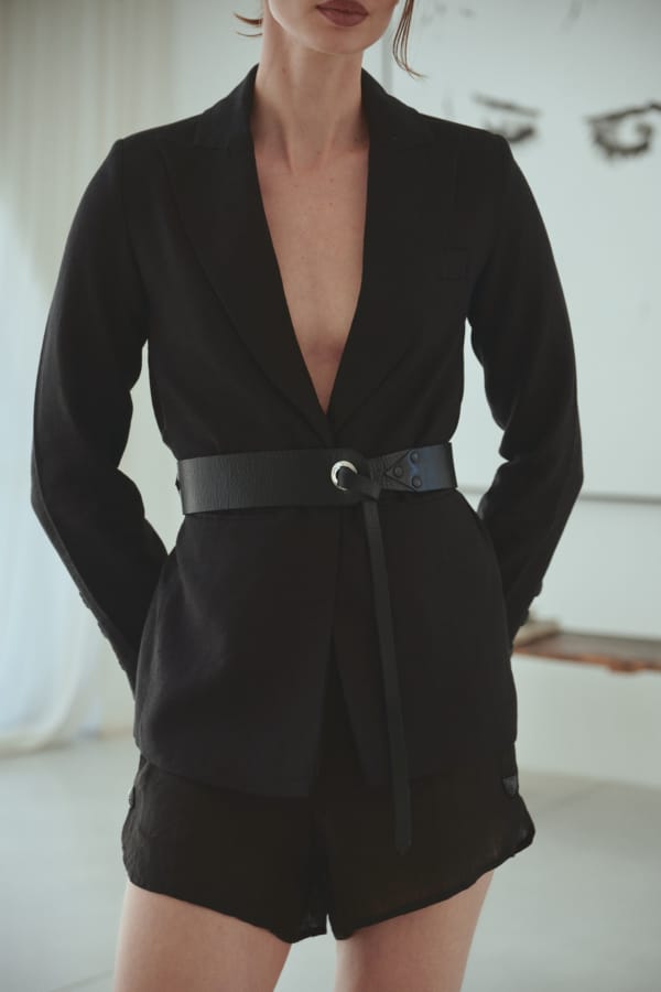 FAJA MATT BLACK